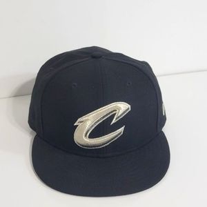 Cleveland Cavaliers New Era Black and Silver Men's Snapback